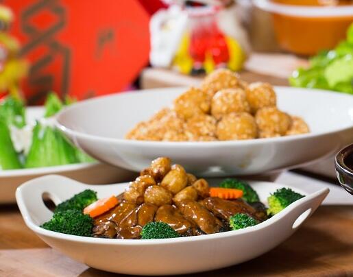 美高梅新春报喜迎祥龙