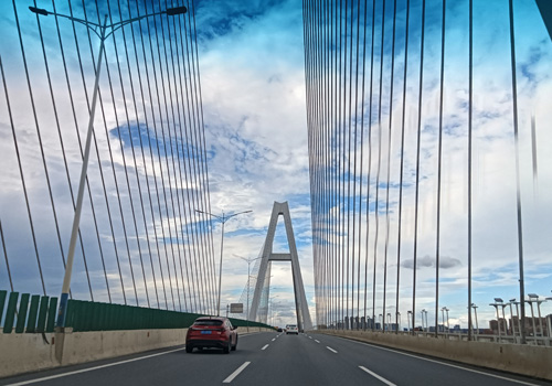 顺德大桥预计年底实现主桥合龙,2025年4月通车 顺德大桥预计年底实现主桥合龙,2025年4月通车